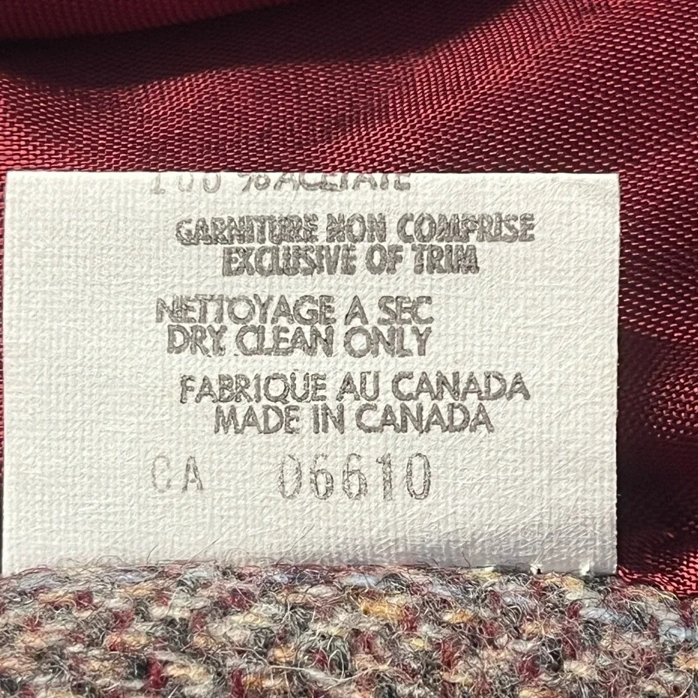 VINTAGE Raffinati Wool Blazer 8 Gray Burgundy Herringbone Lined Canada Trim